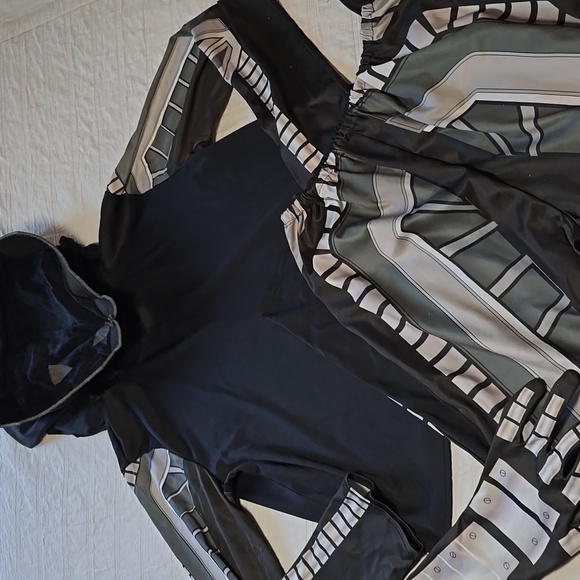 Chasing Fireflies Kids Alien Cage Costume - Size 12-14 - Picture 3 of 16